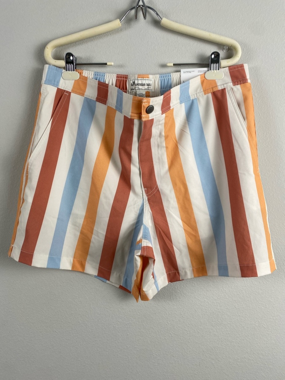 American Eagle Boardwalk Hybrid Short | Above The Knee, 5.5” Inseam | Multicolor